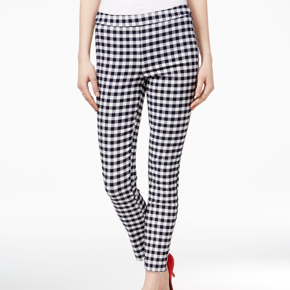 NWOT Maison Jules Skinny Stretch Pants Size XL